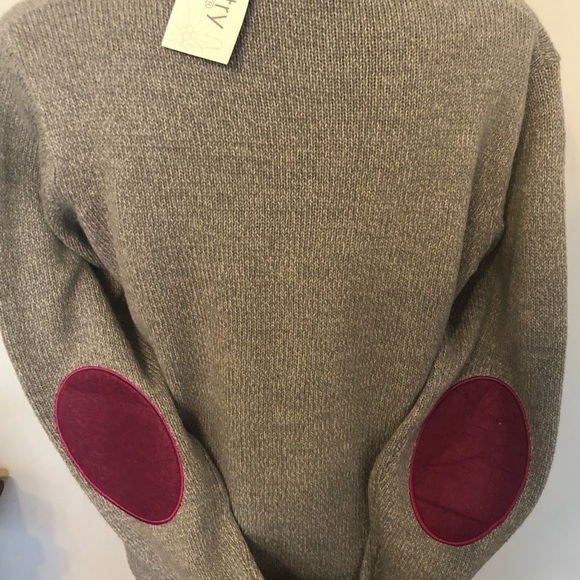 NVW round neck sweater . - Picture 4 of 6